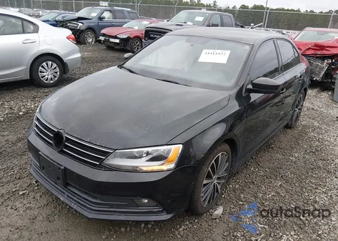 2016 Volkswagen Jetta 1.8T Sport z USA, uszkodzony, nr VIN 3VWD17AJ2GM301386